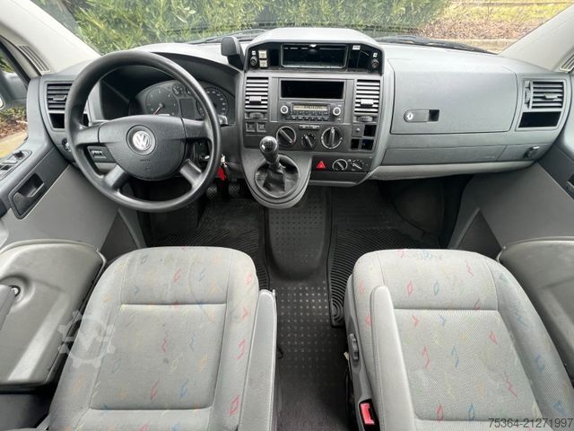 Kleinbus VOLKSWAGEN T5 Caravelle 2.5 Tdi 7 Sitze Klima Standheizung