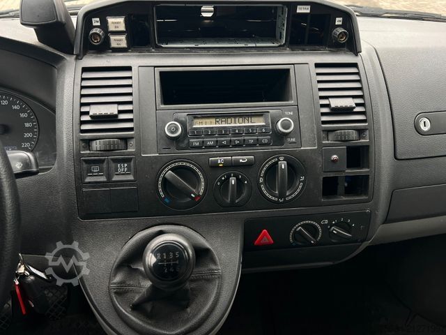 Kleinbus VOLKSWAGEN T5 Caravelle 2.5 Tdi 7 Sitze Klima Standheizung