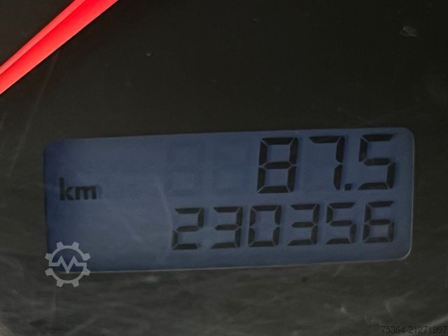 Kleinbus VOLKSWAGEN T5 Caravelle 2.5 Tdi 7 Sitze Klima Standheizung