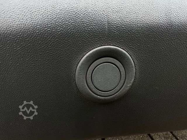 Kleinbus VOLKSWAGEN T5 Caravelle 2.5 Tdi 7 Sitze Klima Standheizung