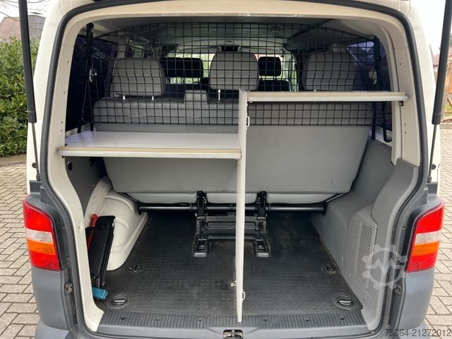 Kleinbus VOLKSWAGEN T5 Caravelle 2.5 Tdi 7 Sitze Klima Standheizung