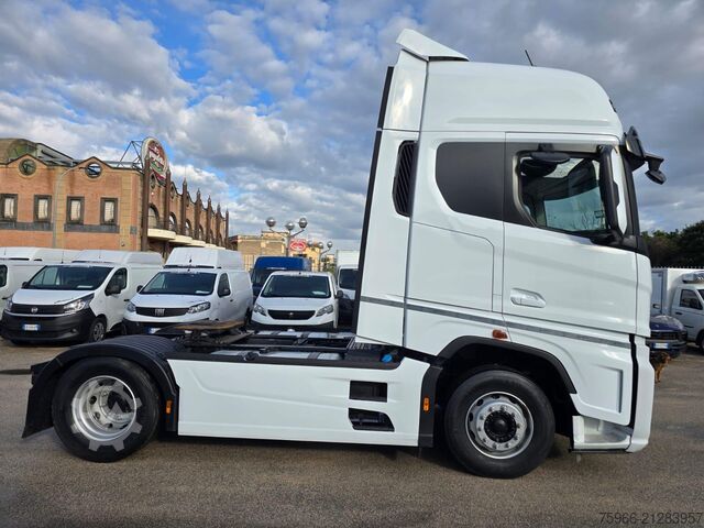 Standard tractor unit FORD FORD FMAX 500 2023 RETARDER KM 190000