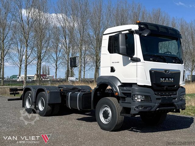 Fahrgestell mit Fahrerhaus MAN TGS 33.400 BB CH Chassis Cabin (2 units)