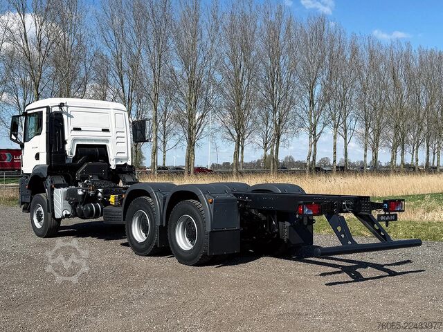 Fahrgestell mit Fahrerhaus MAN TGS 33.400 BB CH Chassis Cabin (2 units)