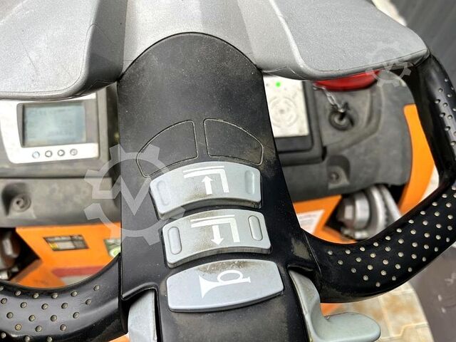 Fahrerstandstapler Still EXV-SP14