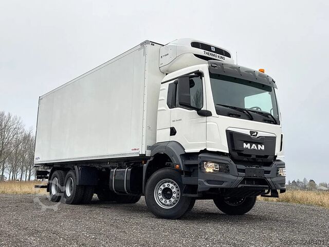 Refrigerated/frozen transport MAN TGS 33.360 BB CH 6x4 Refrigerated Box Truck