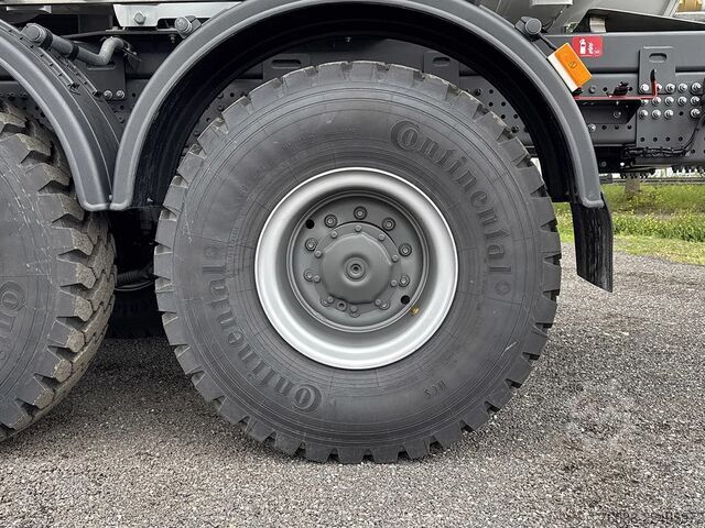 Tanker truck Mercedes-Benz Zetros 3342-A Sewage Tank Truck
