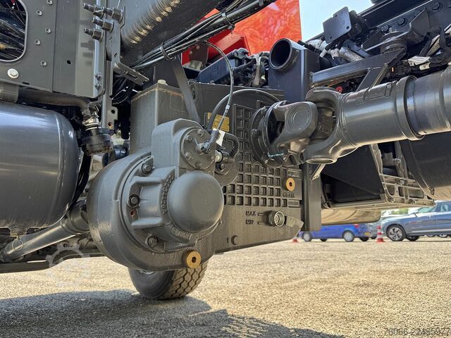 Chassis with cab Renault K P6X6 Medium Chassis Cabin (4 units)