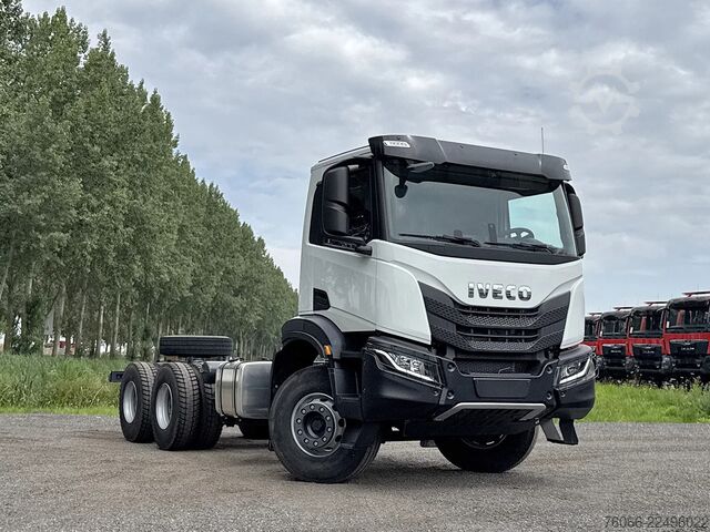 Fahrgestell mit Fahrerhaus Iveco T-Way AD380T43H-3800 AT Chassis Cabin (3 units)