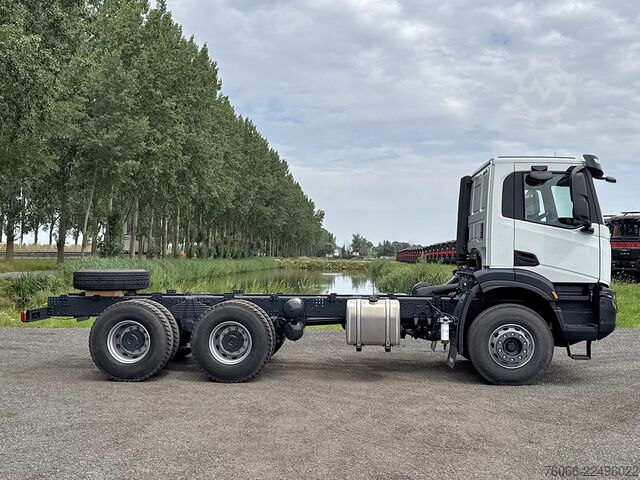 Fahrgestell mit Fahrerhaus Iveco T-Way AD380T43H-3800 AT Chassis Cabin (3 units)