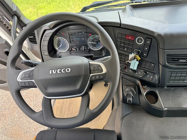 Fahrgestell mit Fahrerhaus Iveco T-Way AD380T43H-3800 AT Chassis Cabin (3 units)