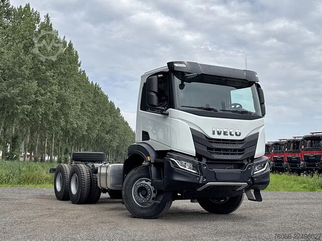 Standard-SZM Iveco T-Way AD720T47TH AT Tractor Head (3 units)