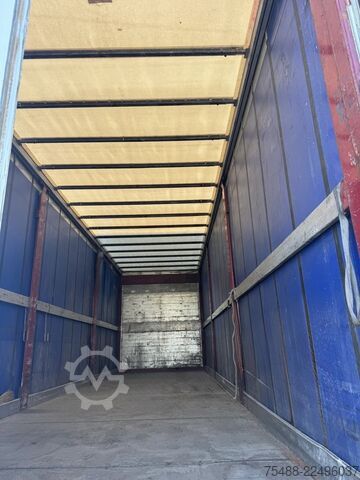 CURTAIN SIDE BODY 4X2 IVECO EUROCARGO 120 E 28