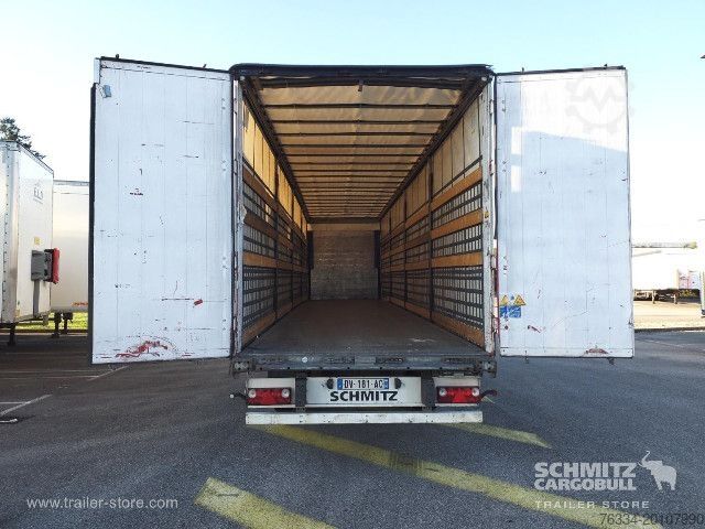 Open semitrailer with tarp Schmitz Cargobull Semitrailer Curtainsider Standard