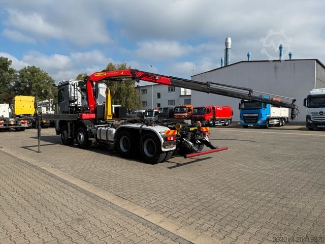 Autokran MERCEDES-BENZ Arocs 3246 8x4 Abrollkipper Kran Palfinger 19001