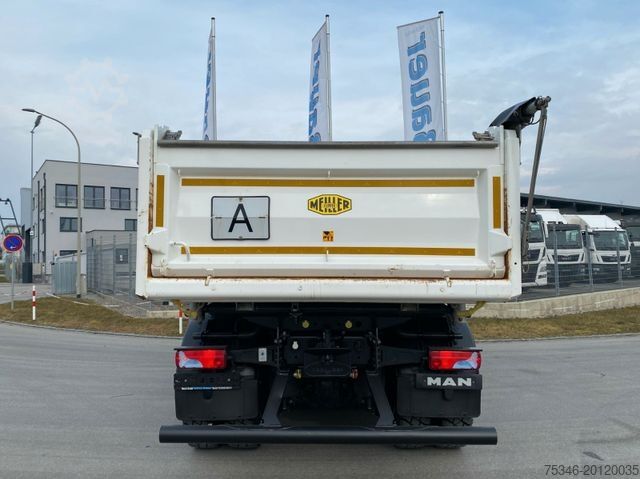 Three-sided tipper truck MAN TGS/26.520/6x4 BL/Bordmatik/Retarder/90to/35 tkm