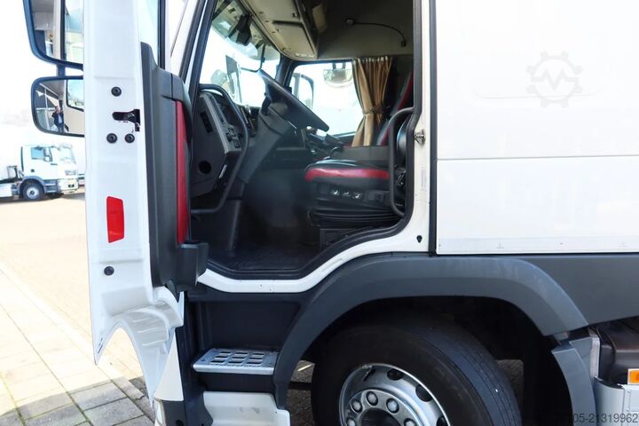 Box body Volvo FM Volvo FM 420 6x2 Stuur-As L.Z.V uitvoering