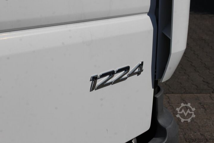 Box truck Mercedes-Benz Atego  1224 Koffer LDW LBW Klima Rolltor ANK