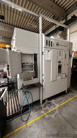 Vertical machining center HAAS UMC 750