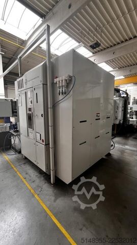 Vertical machining center HAAS UMC 750