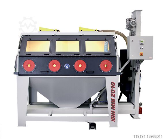 Blasting cabinets back suction & filter system MM 2010 Druckstrahlkabine Integrierter Patronenfilter