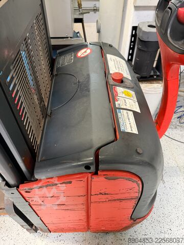 Electric high-lift pallet truck Linde L14