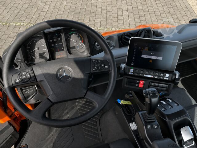 Unimog Unimog U427 Uni-Touch