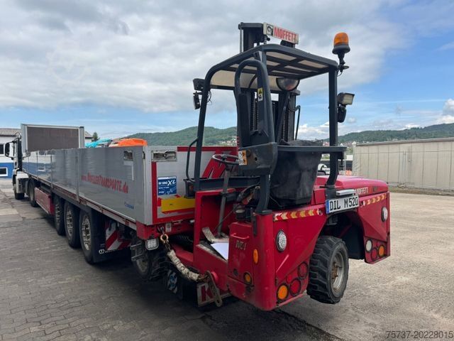 Front loader forklift MOFFETT M4-25.3