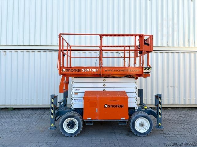 Work platform Snorkel S3970RT 4x4 Diesel / 13.8 Meter / 144 H