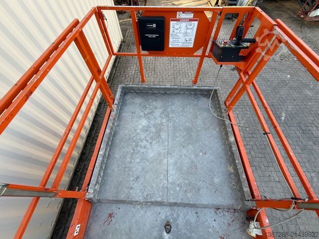Work platform Snorkel S3970RT 4x4 Diesel / 13.8 Meter / 144 H