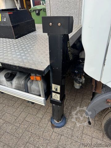Lifting platform Renault Maxity 130 **10M WORKING PLATFORM-NACELLE-HOOGW...