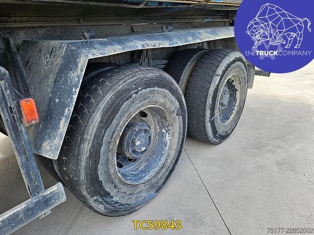 Tipper Renault Kerax 520