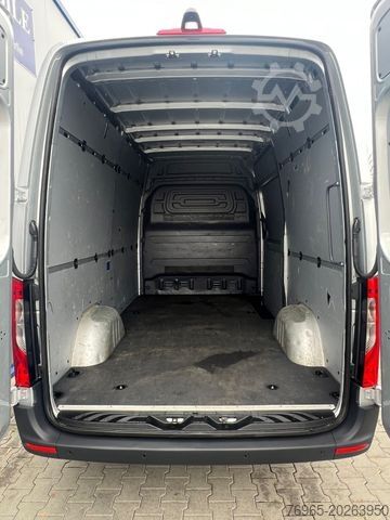 High top van MERCEDES-BENZ Sprinter 315 9G-TR HOCH+LANG KLIMA 3-SITZ KAMERA