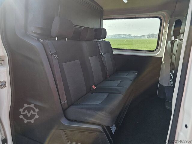 Hochdachkombi VOLKSWAGEN CRAFTER 2.0 L3H2 Dub Cab Navi