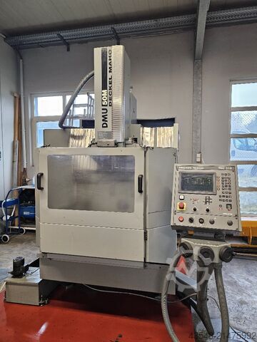 Universal-Bearbeitungszentrum Deckel Maho DMU 50 M