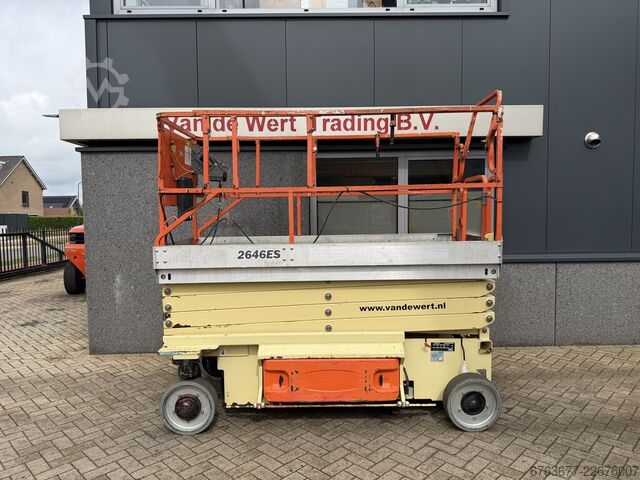 JLG 2646ES Scherenarbeitsbühne, Hubarbeitsbühne, 2005 Betriebsstunden, 10 m Arbeitshöhe JLG 2646ES schaarlift schaar hoogwerker 2005uur 10mtr werkhoogte