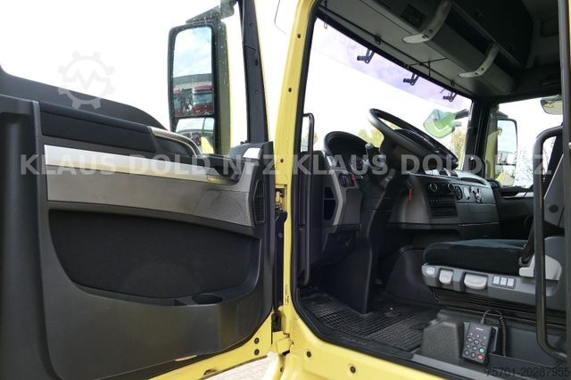 LKW mit Pritsche & Plane MAN TGX 26.400 Lift-/Lenkachse Vollluft LBW Euro 5