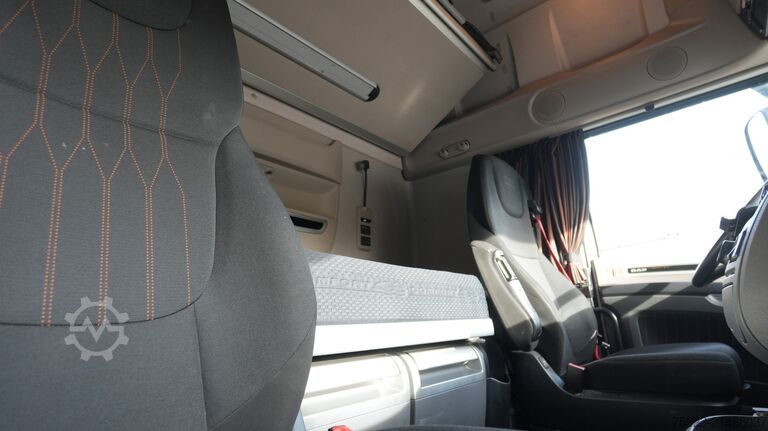 Standard-SZM DAF XF 480 – 6x2 SSC tractor unit