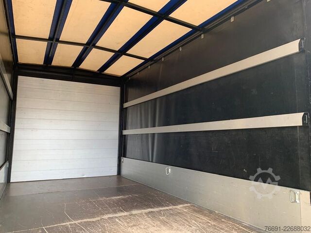Curtain sider van Iveco Daily 35C11 - Centina e Telo - Alza e Abbassa