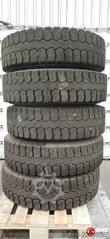 Tyre Diversen Occ vrachtwagenband 295/80R22.5 152/148J Bandvulc