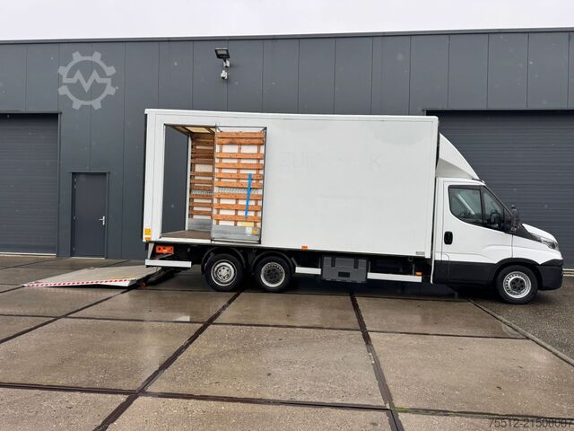 Iveco Daily 35S17 / Clickstar / Automatic / Veldhuizen / NL Van Iveco Daily 35S17 / Clickstar / Automaat / Veldhuizen...