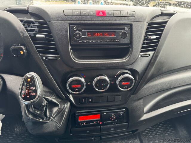 Iveco Daily 35S17 / Clickstar / Automatic / Veldhuizen / NL Van Iveco Daily 35S17 / Clickstar / Automaat / Veldhuizen...