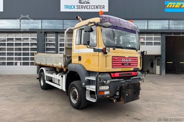 Kipper LKW MAN TGA 18.480 4x4