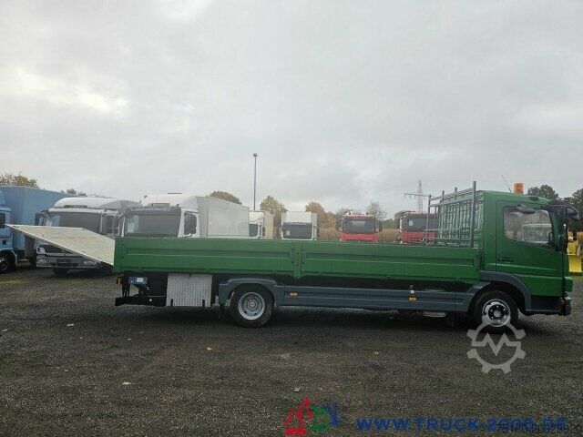 Pick-up van Mercedes-Benz Atego 813 6.2m Pritsche LBW 3Sitze NUR 48Tkm