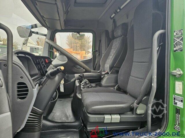 Pick-up van Mercedes-Benz Atego 813 6.2m Pritsche LBW 3Sitze NUR 48Tkm