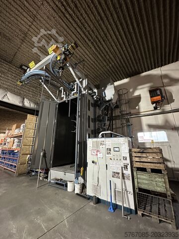 Hakenstrahlmaschine mit 5 Turbinen Kovo Staněk TZNZ 5