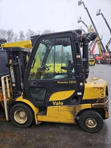 Dieselstapler Yale GDP25VX