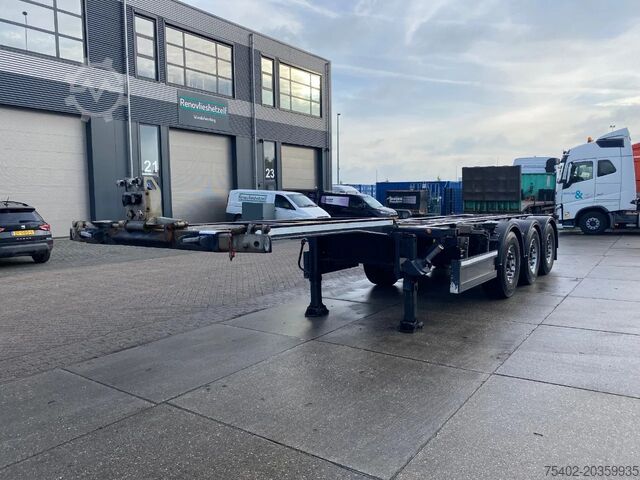 Container transport Renders Euro 800 3DFCST / Container Chassis / 45FT / 1x...