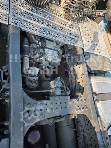 Standard SZM MERCEDES-BENZ Actros 1848 / BigSpace / Mirror Cam / Park Cool