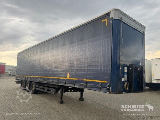 Open semitrailer with tarp Kögel Curtainsider Mega